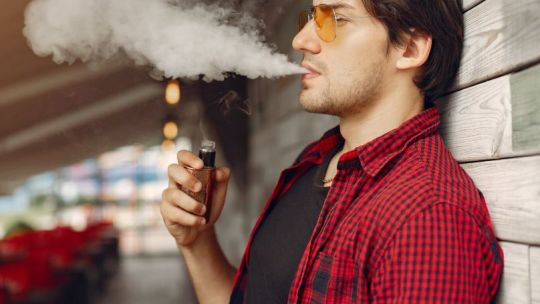 el-gobierno-habilita-la-venta-de-vapeadores-y-crea-un-registro-obligatorio-para-su-control