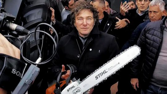 milei’s-‘chainsaw’-slashes-energy-subsidies-for-three-million-households