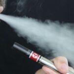 ongs-critican-el-cambio-de-politica-oficial-sobre-los-vapeadores-y-cigarrillos-electronicos