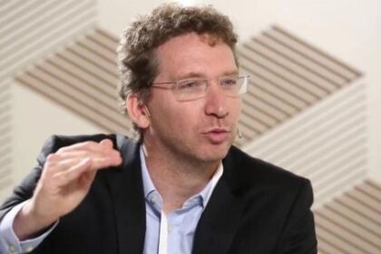 catterberg:-“cfk-se-recupero-despues-de-una-caida-como-la-de-milei-hoy”