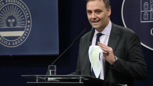 adorni-denies-censorship-after-casa-rosada-curbs-on-press-access