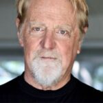 “el-fin-de-la-realidad”:-jonathan-taplin-presenta-su-libro-en-la-feria-del-libro-y-alerta-sobre-el-poder-de-la-ia