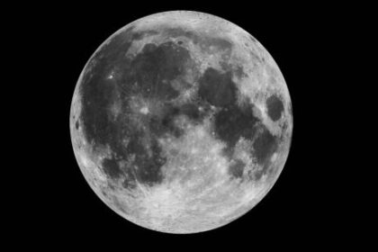 la-mision-espacial-china-chang’e-5-hallo-dos-nuevos-minerales-en-la-luna-y-revelo-datos-ineditos-de-su-composicion