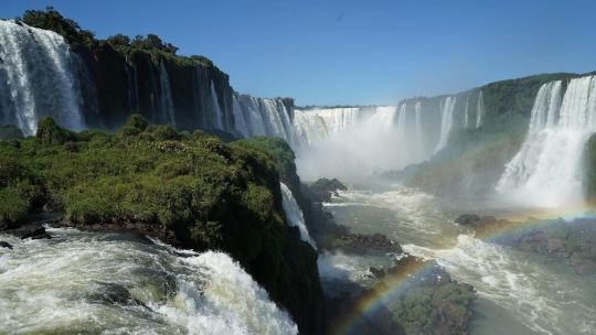 turismo:-ocupacion-moderada-en-el-fin-de-semana-largo-y-expectativas-por-el-25-de-mayo