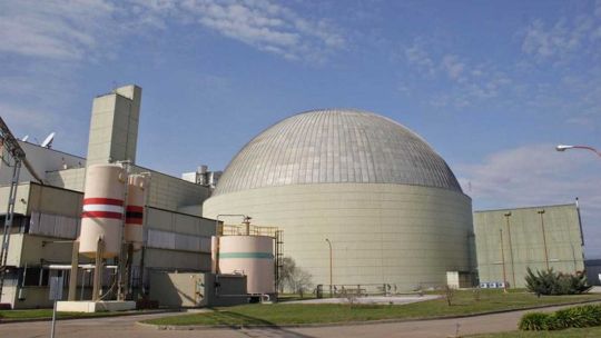 lucas-castiglioni-advirtio-en-“qr!”:-“el-sector-nuclear-vale-mucho-mas-de-lo-que-dicen”