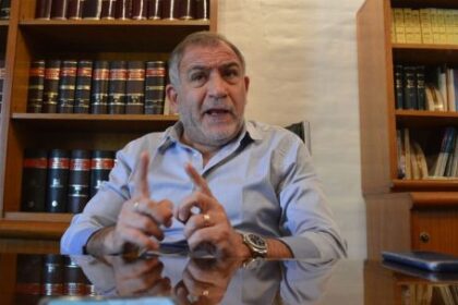luis-juez-sobre-adorni:-“que-vaya-a-la-justicia,-acredite-su-honorabilidad-y-si-no-la-puede-acreditar-es-un-problema-de-el”