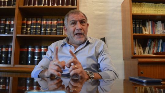 luis-juez-sobre-adorni:-“que-vaya-a-la-justicia,-acredite-su-honorabilidad-y-si-no-la-puede-acreditar-es-un-problema-de-el”