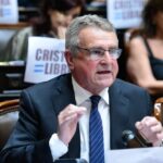agustin-rossi-cuestiono-el-origen-de-los-dolares-que-uso-adorni-para-refaccionar-su-casa-de-indio-cua:-“no-salen-de-sus-ingresos-habituales,-vienen-de-otro-lado”