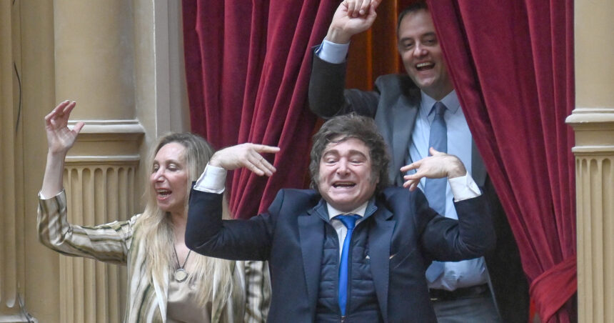 el-financial-times-advierte-por-la-caida-en-la-imagen-de-milei-tras-el-escandalo-de-adorni:-“el-alivio-argentino-se-transformo-en-frustracion”