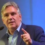 llaryora-analizo-la-crisis-provincial-y-aseguro:-“no-compartimos-el-espacio-kirchnerista”