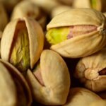 de-la-cascara-de-pistacho-a-tu-celular:-el-invento-que-permite-fabricar-baterias-sin-litio-ni-metales-criticos