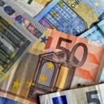 a-cuanto-cerro-el-euro-blue-hoy,-martes-5-de-mayo