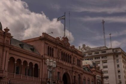 argentina-upgraded-by-fitch-on-milei’s-economic-overhaul