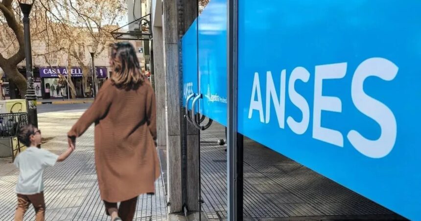 anses:-quienes-no-podran-cobrar-auh-en-mayo-2026