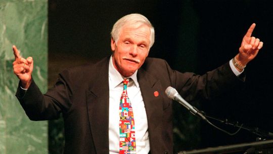 ted-turner-murio-a-los-87-anos:-como-creo-cnn,-el-primer-canal-de-noticias-24-horas