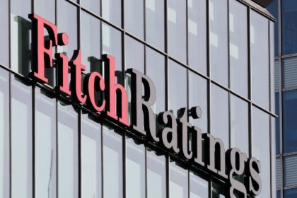 fitch-upgrades-argentina’s-debt-rating-to-b-