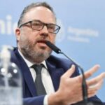 confusion-en-redes:-matias-kulfas-cruzo-a-una-cuenta-parodia-tras-un-error-de-una-radio