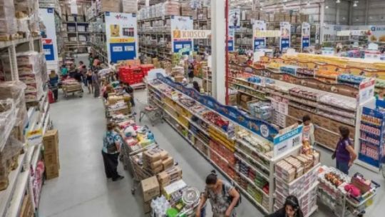 se-profundiza-la-perdida-del-poder-adquisitivo:-“el-credito-empezo-a-sustituir-el-ingreso-como-para-que-la-gente-pueda-consumir”
