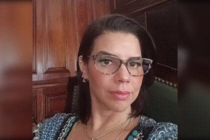 la-tesorera-de-la-fundacion,-envuelta-en-polemica-luego-de-que-el-gobierno-nacional-les-entregara-bienes-decomisados-por-la-aduana,-aseguro-que-son-“un-grupo-de-amigos-comprometidos-con-la-realidad-social”
