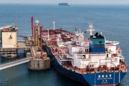 el-petroleo-cede-hacia-los-100-dolares-por-la-expectativa-de-un-acuerdo-entre-estados-unidos-e-iran