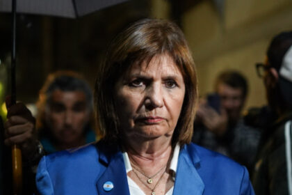 por-que-bullrich-decidio-ir-a-fondo-contra-adorni:-ninguneo,-interna-y-las-elecciones-cada-vez-mas-cerca