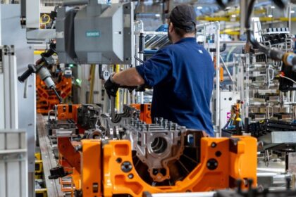 la-produccion-de-autos-no-pudo-sostener-el-repunte-en-abril-y-se-desplomo-18,6%-en-el-primer-cuatrimestre