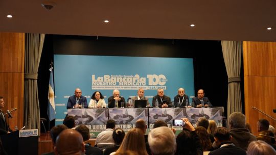 la-bancaria-anuncio-un-paro-en-el-banco-central-y-el-hipotecario-por-despidos-y-cierre-de-tesorerias
