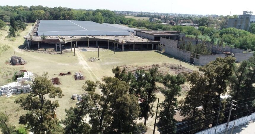 coto-vs.-la-matanza:-la-justicia-habilito-continuar-con-la-construccion-de-un-hipermercado-frenado-hace-13-anos-pero-espinoza-apelara