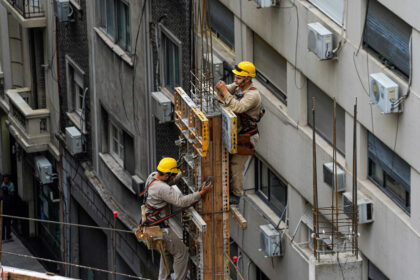 la-industria-y-la-construccion-repuntaron-en-marzo,-pero-hay-dudas-de-cara-a-los-meses-proximos