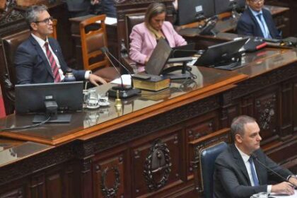 la-oposicion-convoco-una-sesion-especial-para-interpelar-a-adorni,-pero-uxp-no-firmo-y-el-quorum-es-incierto