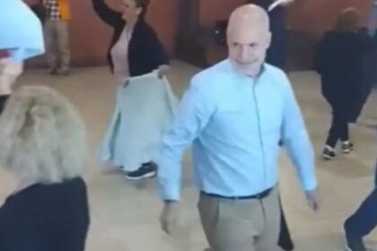 eeuu.-desclasifico-archivos-sobre-ovnis-y-un-larreta-“marciano”-se-engancho-con-un-famoso-video