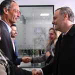 reunion-de-gabinete-y-anuncio:-nuevo-respaldo-de-milei-y-todo-el-gobierno-a-manuel-adorni,-que-no-contesto-preguntas