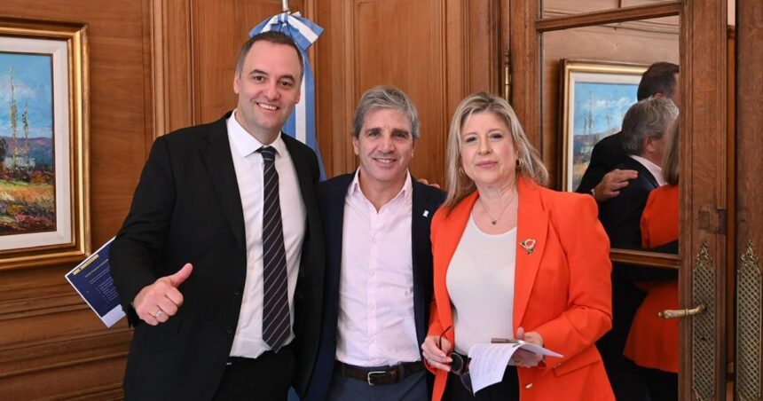 la-ministra-de-seguridad-hablo-tras-la-reunion-de-gabinete-de-milei-para-apoyar-a-adorni:-“yo-no-percibi-tension-con-bullrich”