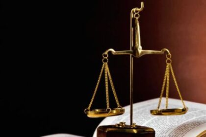 pegarle-en-el-piso-a-la-justicia