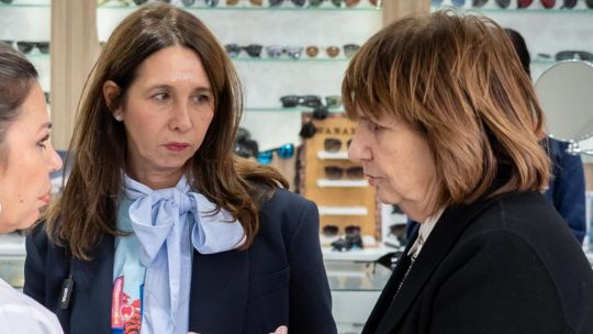 bullrich-comenzo-su-campana-portena-despues-de-condicionar-a-milei-y-adorni