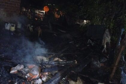 incendio-destruyo-una-vivienda-en-posadas-y-se-investiga-si-fue-intencional