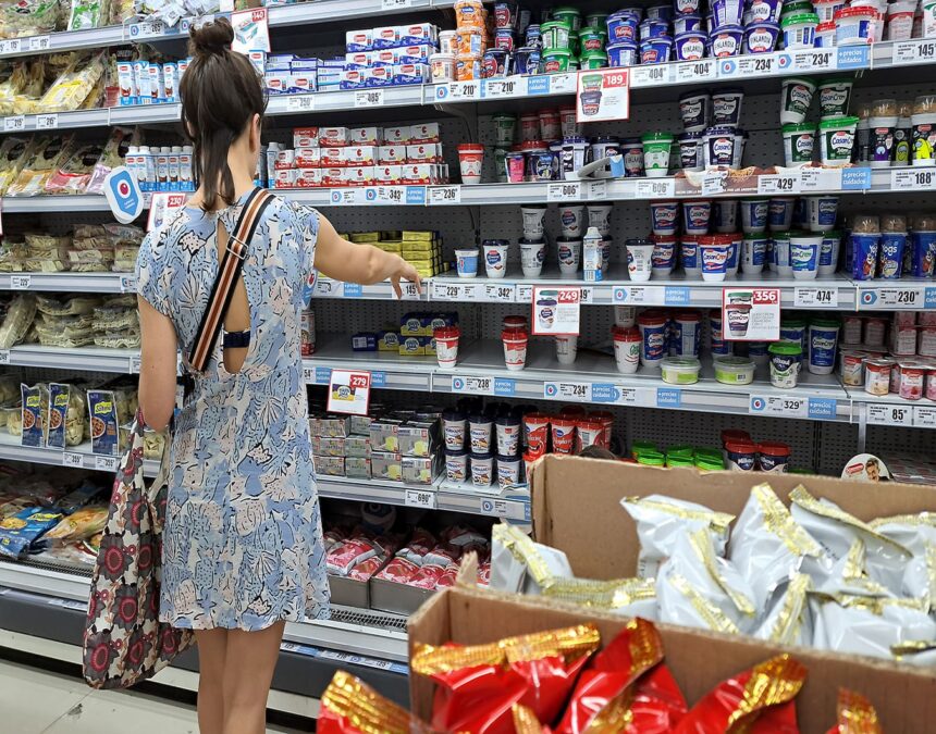 argentina’s-inflation-may-be-hitting-pause.-economists-aren’t-ready-to-celebrate
