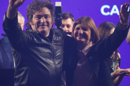 bullrich-baja-la-presion-sobre-adorni,-pero-en-el-gabinete-sigue-la-preocupacion-por-la-paralisis-politica-y-de-gestion