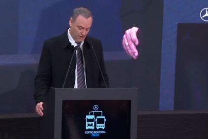 manuel-adorni-cercado:-la-justicia-investiga-movimientos-del-funcionario-en-criptomonedas