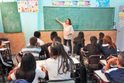 “si-los-chicos-tienen-malos-aprendizajes,-es-mas-posible-que-tengan-incertidumbre-sobre-su-futuro-laboral”