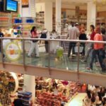 pese-a-la-pax-financiera,-en-la-city-crecen-las-alertas-por-el-freno-de-la-economia-real-y-el-clima-politico
