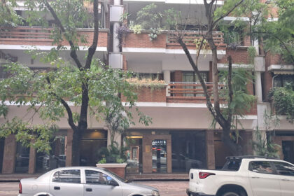 la-justicia-sumo-otro-gasto-por-unos-muebles-y-afirman-que-adorni-le-habria-pagado-255.000-dolares-al-constructor-tabar