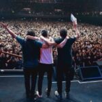el-nuevo-hit-del-verano-contra-milei-sono-en-el-recital-de-divididos