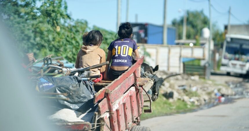 con-la-inflacion-en-baja,-cuanto-debe-ganar-una-familia-para-ser-de-clase-media-en-la-ciudad