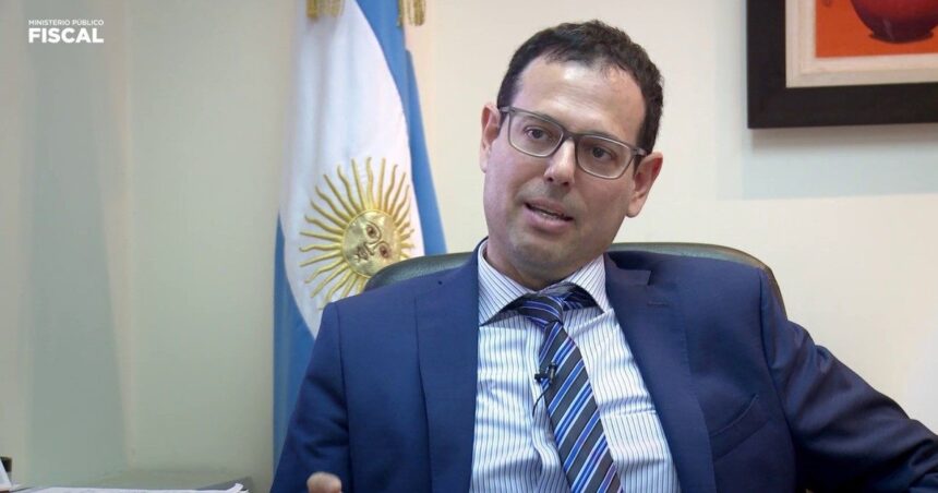 mafia-de-los-contenedores:-piden-condenas-de-entre-6-y-8-anos-por-maniobras-con-textiles-por-u$s-18-millones