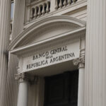 argentina’s-country-risk-drops-below-500-points-for-first-time-since-january