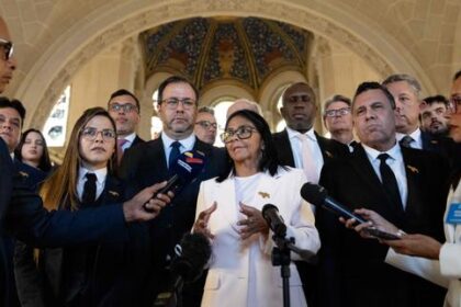 venezuela:-la-presidenta-interina,-delcy-rodriguez,-asegura-que-son-pays-na-jamais-previsage-detre-le-51ᵉetat-americain
