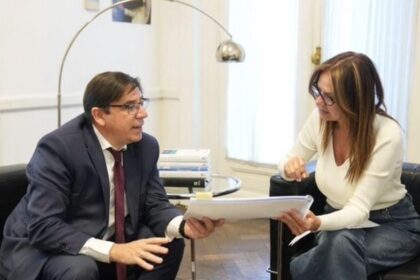 antes-de-la-marcha,-el-gobierno-dice-que-la-ley-de-financiamiento-universitario-no-esta-vigente-y-vuelve-a-recortar-los-fondos-del-sector