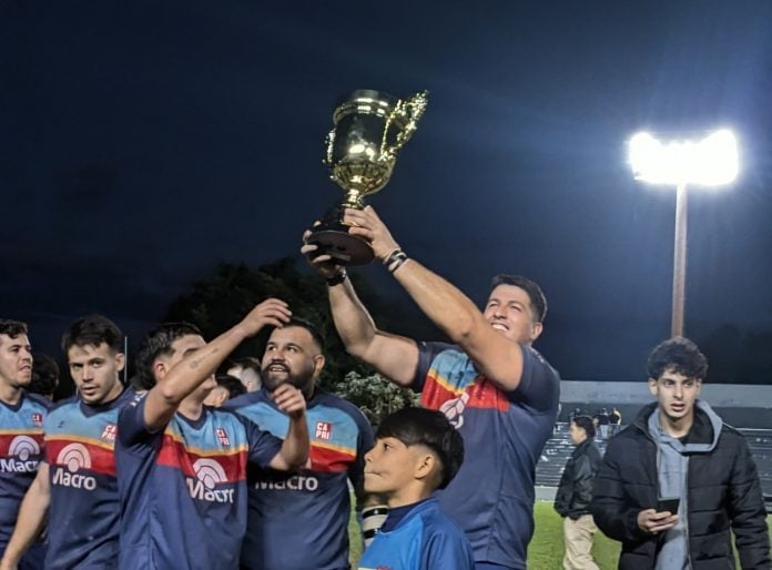 “vimos-sus-debilidades-y-surgieron-los-espacios-para-concretar”,-afirmo-el-dt-de-capri-tras-consagrarse-campeon-del-apertura-de-la-urumi-en-una-final-historica