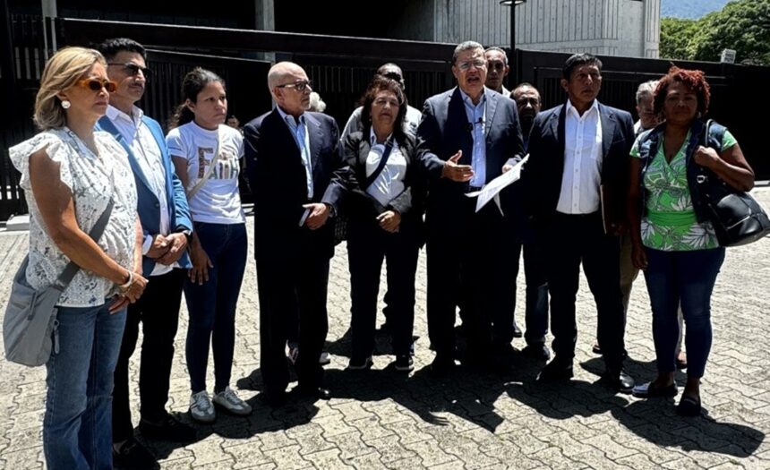 mpv-presenta-recurso-de-amparo-ante-el-tsj-para-renovar-la-directiva-del-bcv